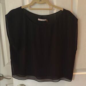 ALICE + OLIVIA Black Women's Top